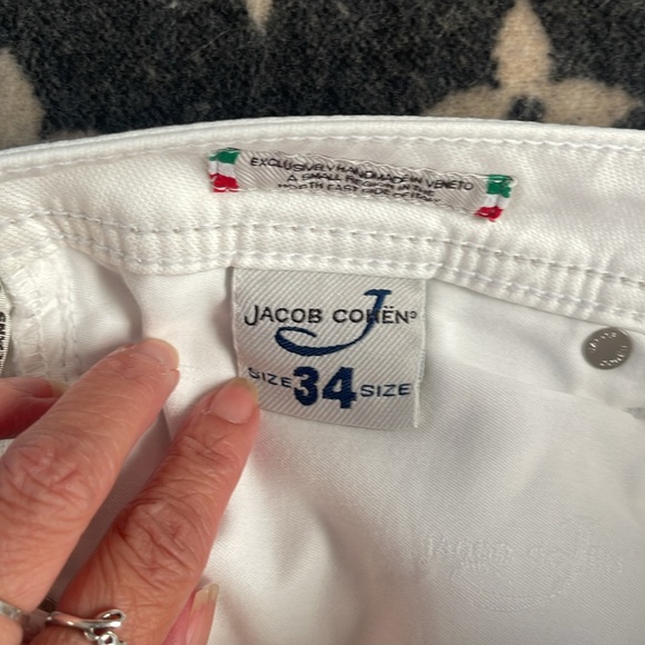 EUC men’s white Jacob Cohen jeans size 34 - Picture 3 of 4